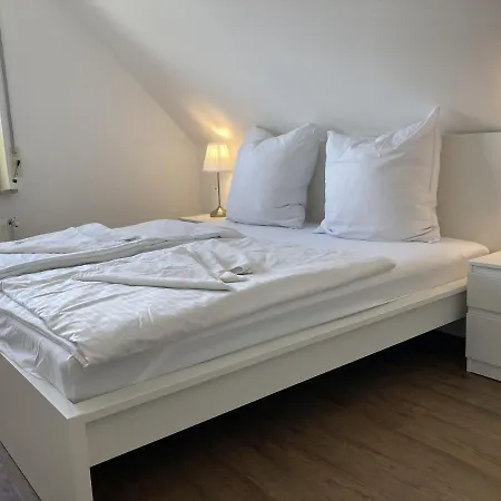 Charibi - Neptun Apartment